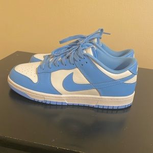 University blue dunk low